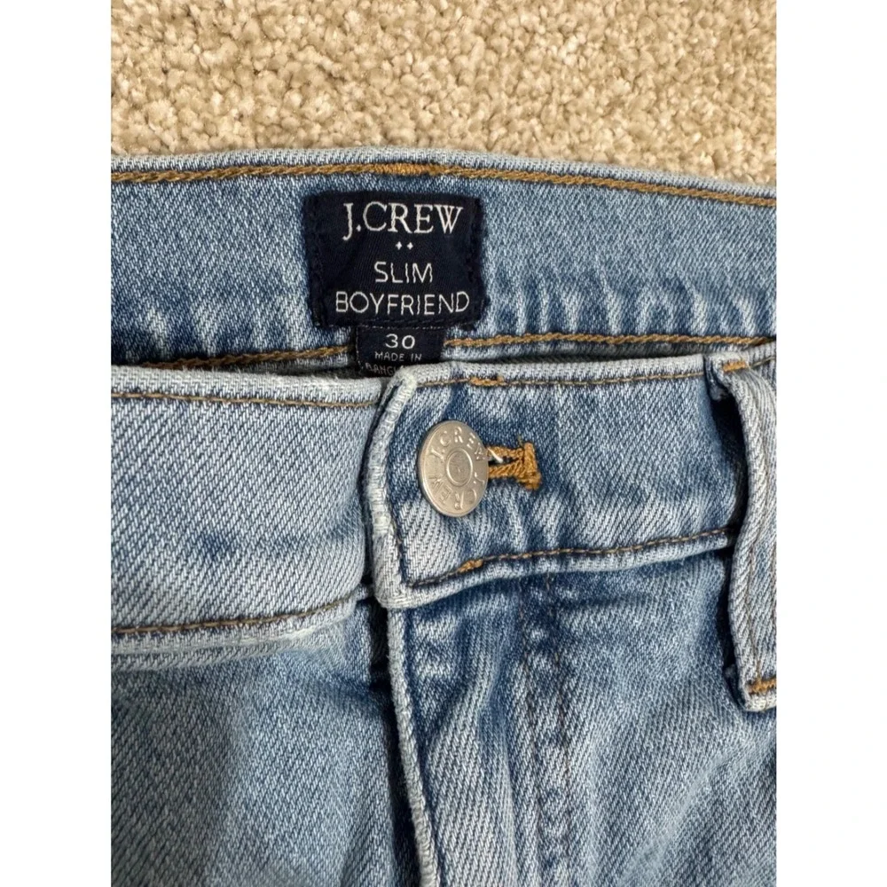 J.Crew Slim Boyfriend Jeans Light Wash Blue Denim Size 30 Mid Rise Straight Leg - Picture 5 of 8